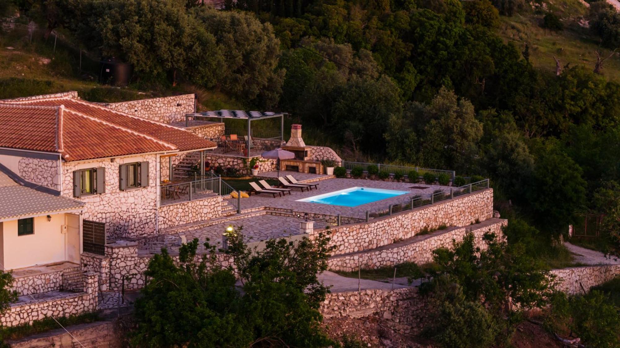 Villa Aurora Athánion Esterno foto